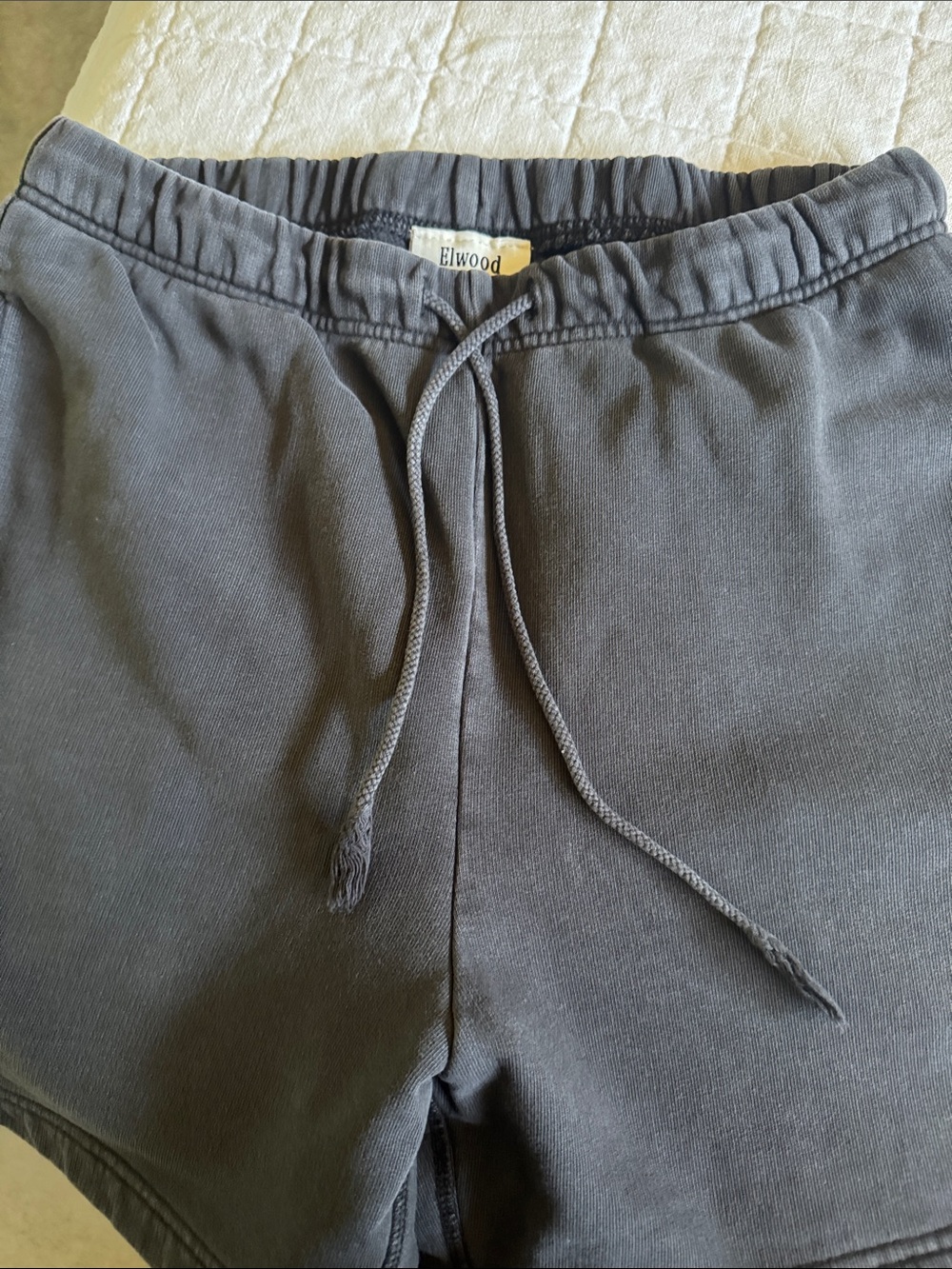 Elwood Men’s Gray Elastic-Waist Athletic Shorts